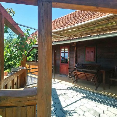 Apartman Rico Klanjec Exteriör bild